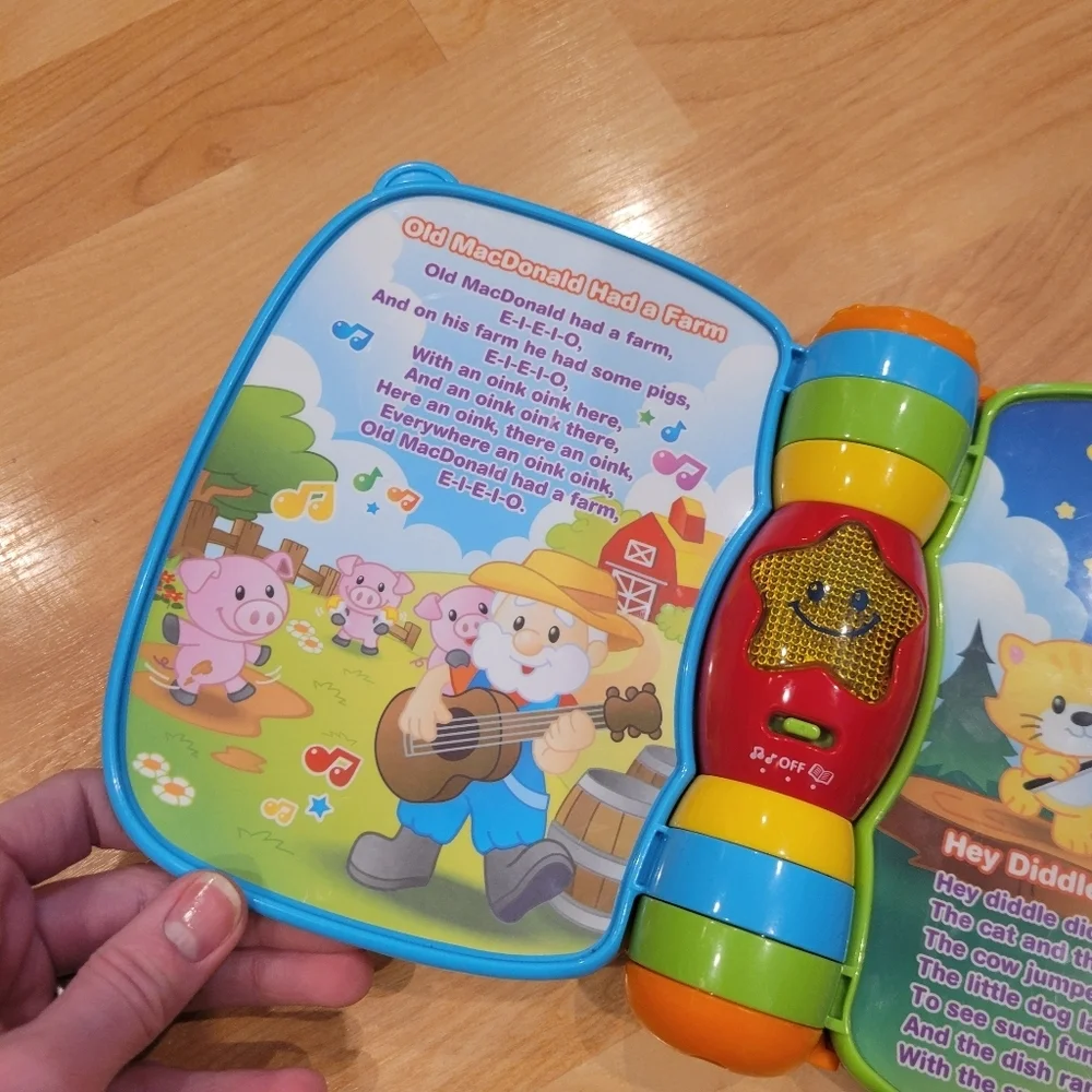 VTech Musical Rhymes Book